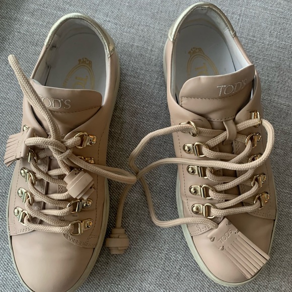 Tod’s Sneakers - Picture 2 of 9